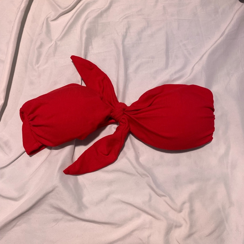 Fashion Nova Women’s bikini top